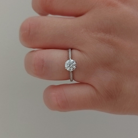 1 Carat Moissanite Ring - Picture 3 of 16